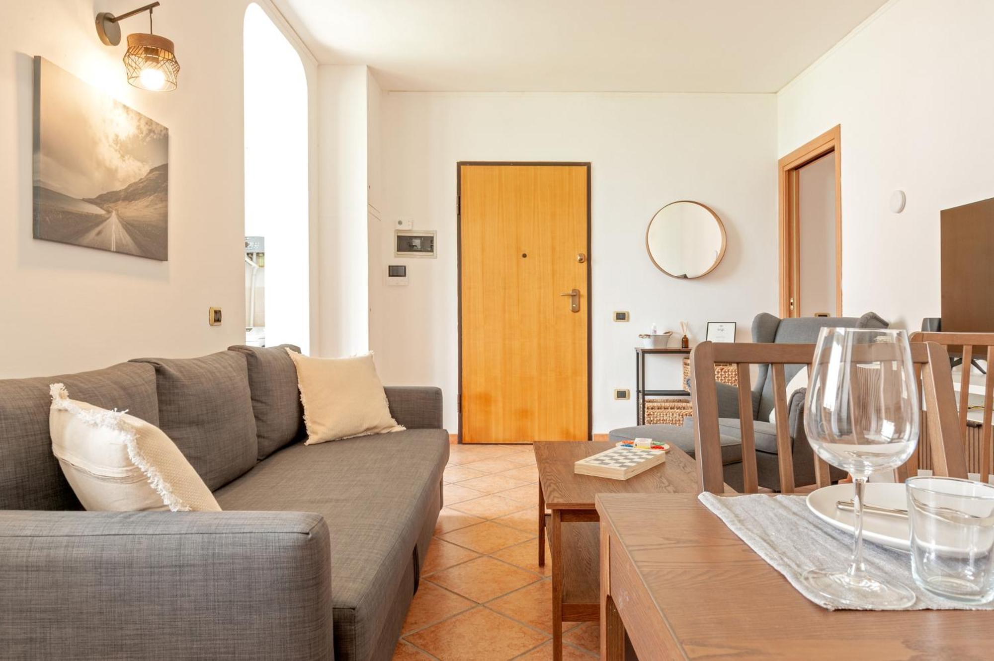 Cozy Retreat In Coastal Livorno Apartment Exterior foto